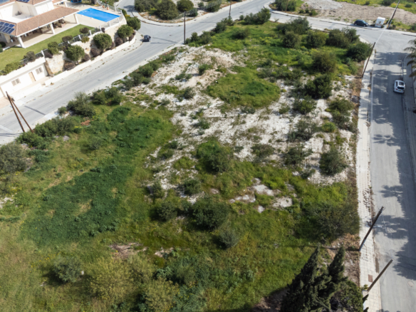 Plot 12